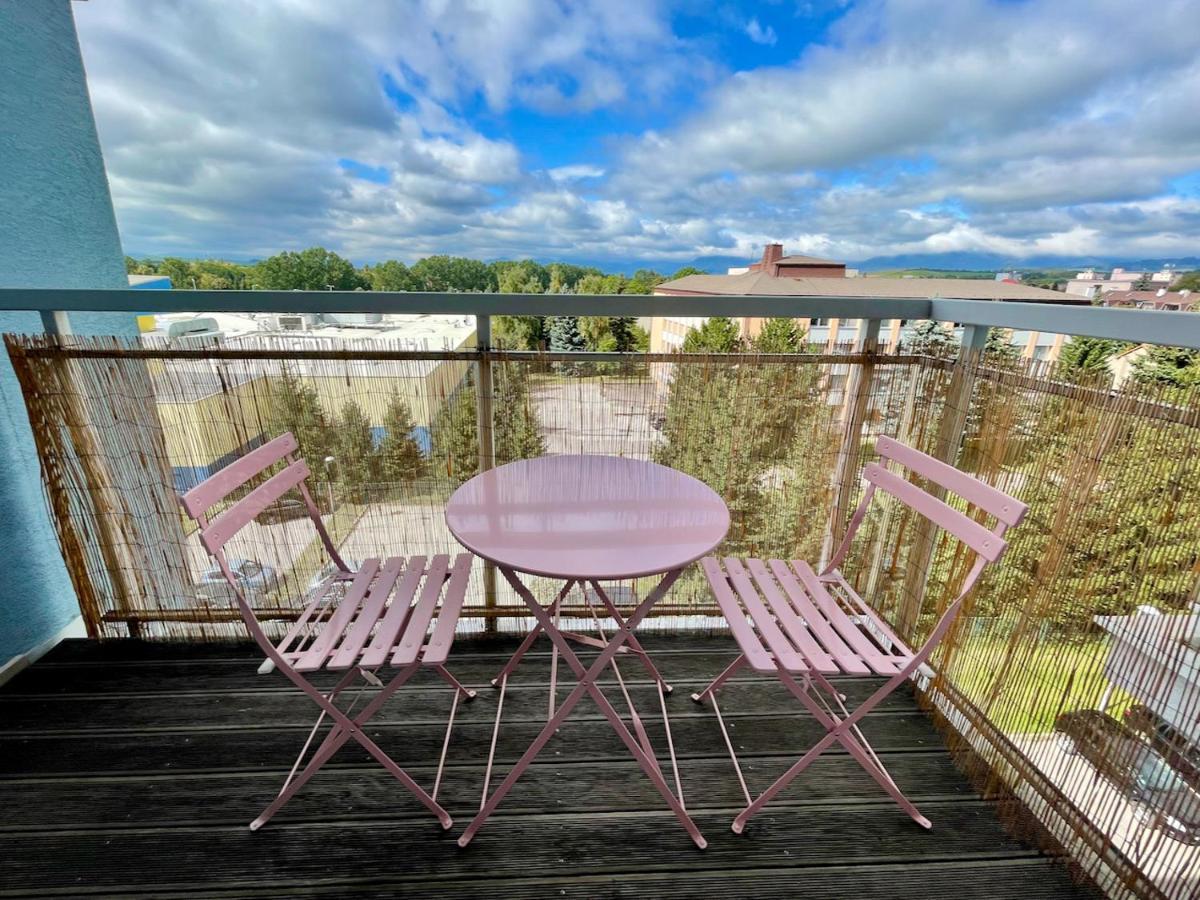 Cozy Apartment - Citycentre - Freeparking - Selfcheck-In Liptovský Mikuláš 외부 사진